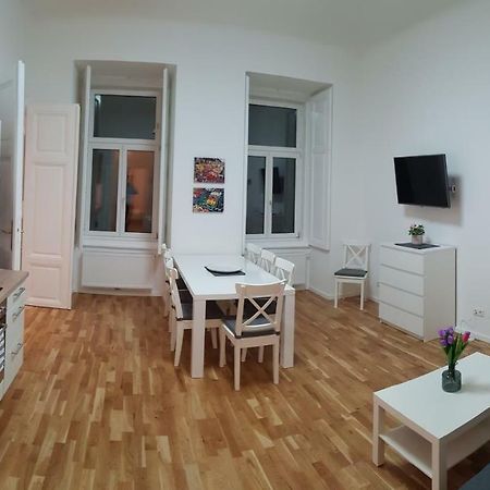 Central Living - Naschmarkt Vídeň Exteriér fotografie